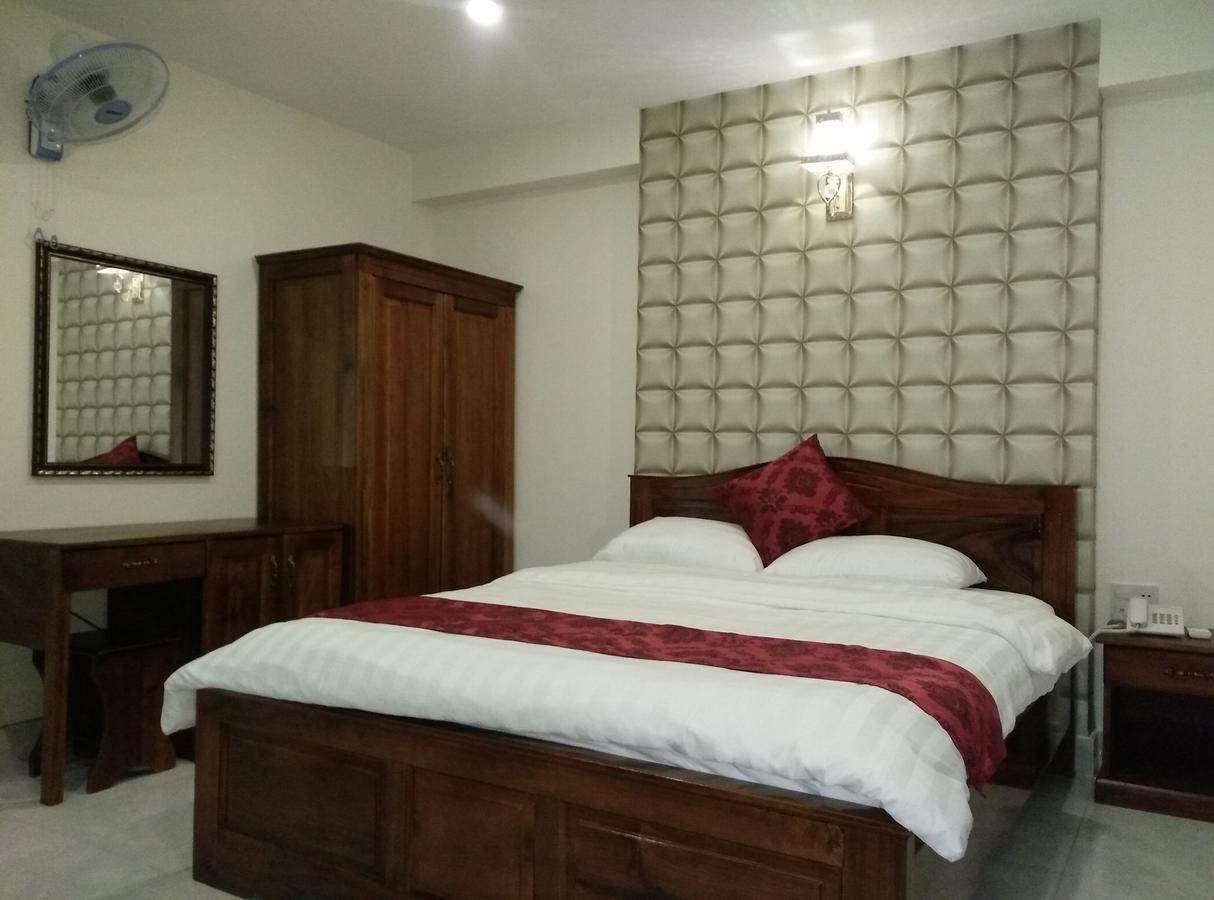 Huy Hoang 1 Hotel โฮจิมินห์ซิตี้ ภายนอก รูปภาพ
